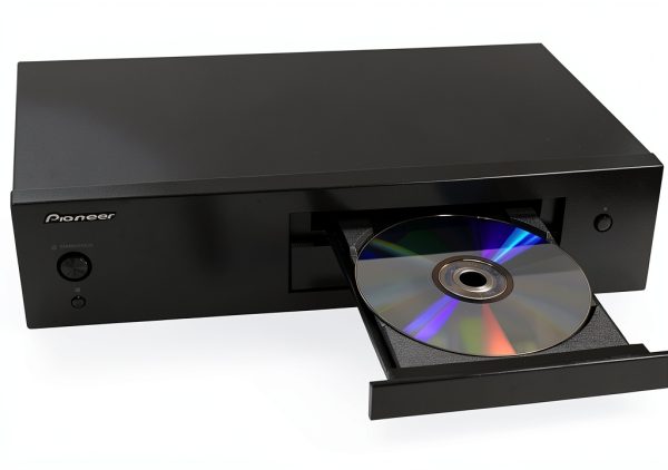 Pavo Monitor Arm for CD Players 192 kHz DAC Center Drive-3
